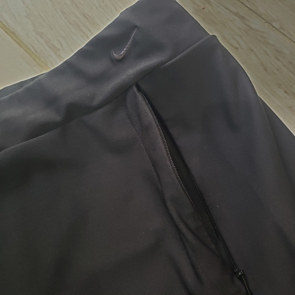 Nike Golf  Women's Black Golf Skirt Size L 12-14  Dry-Fit - Picture 5 of 12